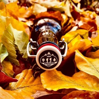 Anwendung in der Getränkeindustrie Rundes bedrucktes Etikett auf Verschluss einer Flasche