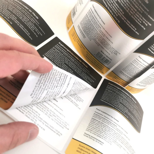 Individuell konzipiertes Multilayer-Etikett in Metallic-Optik